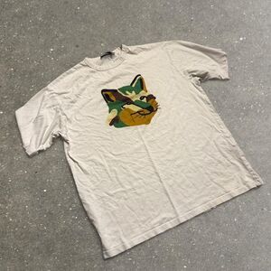 Maison-kitsune Men's White and Cream T-shirt